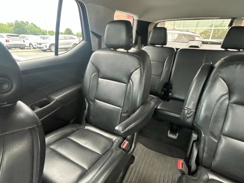 Used 2018 Chevrolet Traverse LT AWD/4WD image 4