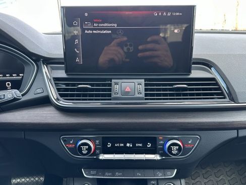 Used 2022 Audi Q5 2.0T Premium Plus image 23