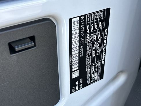 New 2024 Mercedes-Benz Sprinter 2500 image 17