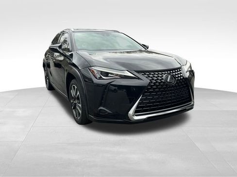 Used 2019 Lexus UX 200 image 7