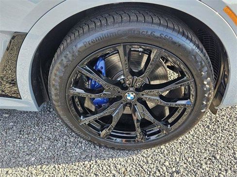 Used 2026 BMW X7 xDrive40i w/ M Sport Package image 18