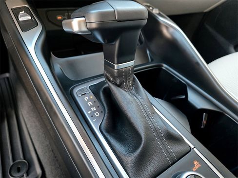 Used 2025 Kia Sorento EX image 23