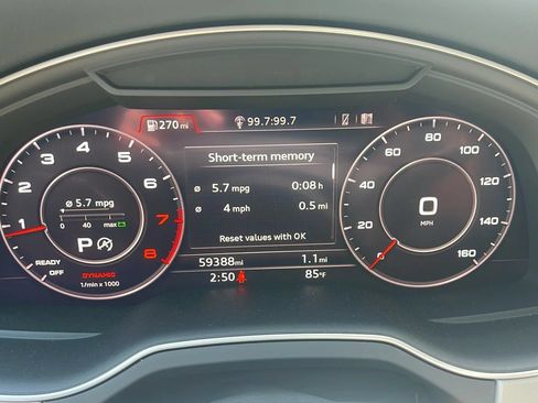 Used 2018 Audi Q7 2.0T Premium Plus AWD/4WD image 17