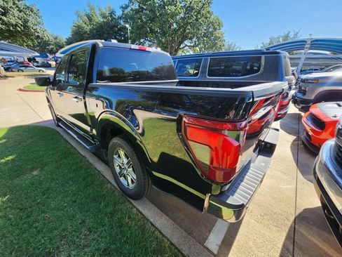 Used 2025 Ford F150 XLT w/ Equipment Group 301A Standard RWD image 4