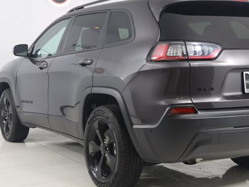 Used 2023 Jeep Cherokee Altitude Lux image 22