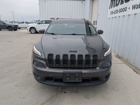 Used 2015 Jeep Cherokee Latitude w/ Comfort/Convenience Group image 20