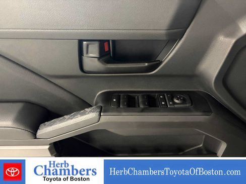 Used 2026 Toyota Tacoma SR5 AWD/4WD image 16