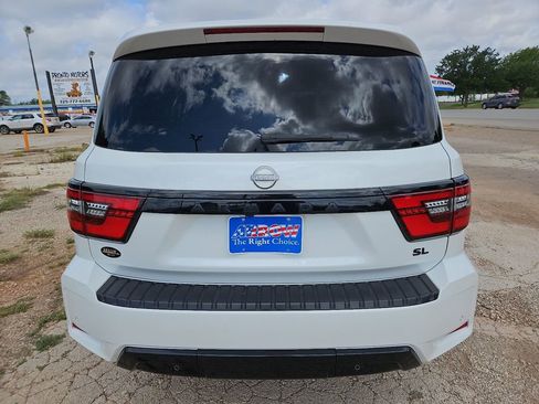 Used 2021 Nissan Armada SL w/ Midnight Edition Package RWD image 9