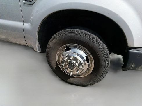 Used 2008 Ford F350 XL RWD image 21
