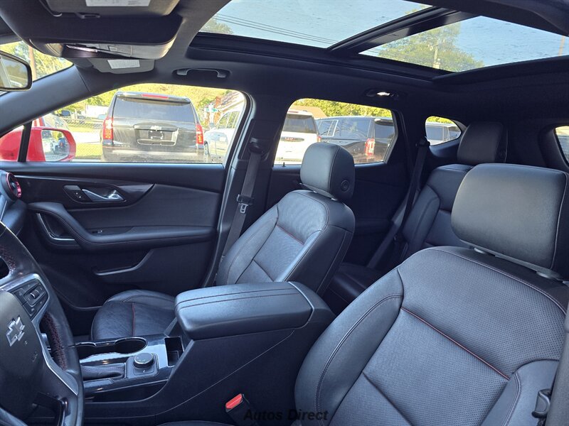 Used 2019 Chevrolet Blazer RS w/ Sun and Wheels Package FWD image 23