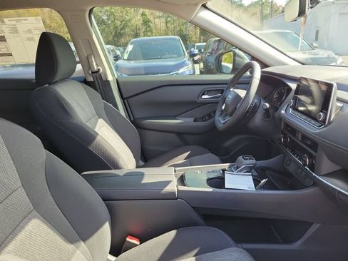 New 2026 Nissan Rogue SV w/ Cold Weather Package FWD image 35