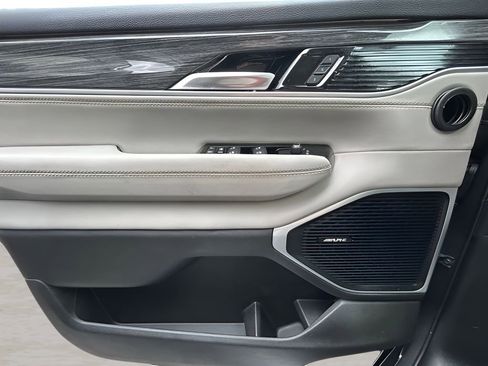 Used 2022 Jeep Wagoneer Series II image 31