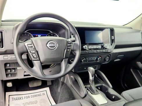 Used 2025 Nissan Frontier S AWD/4WD image 11