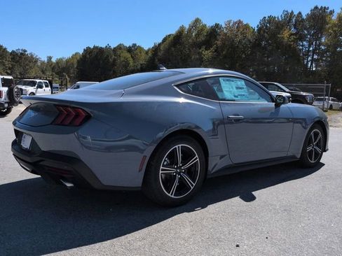 New 2025 Ford Mustang Coupe image 4