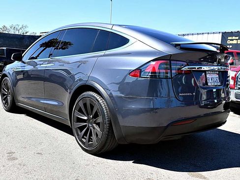 Used 2016 Tesla Model X 90D AWD/4WD image 5