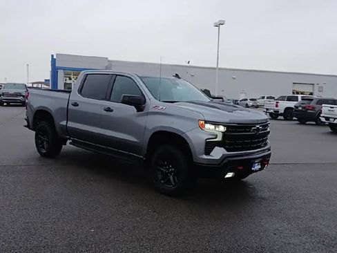 New 2026 Chevrolet Silverado 1500 LT Trail Boss w/ Convenience Package II AWD/4WD image 2