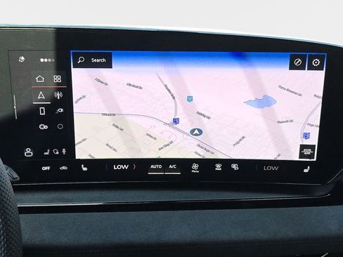 New 2025 Audi SQ6 e-tron Premium Plus image 25