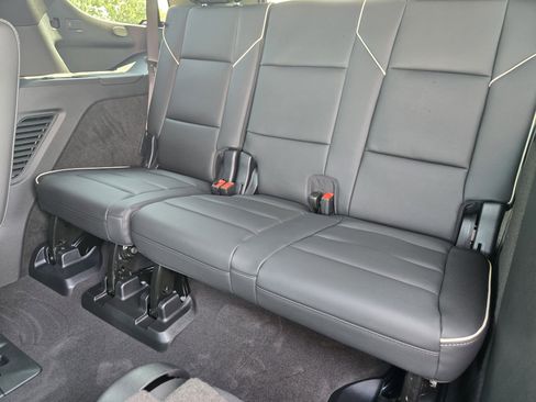 New 2025 Cadillac Escalade Premium Luxury image 22