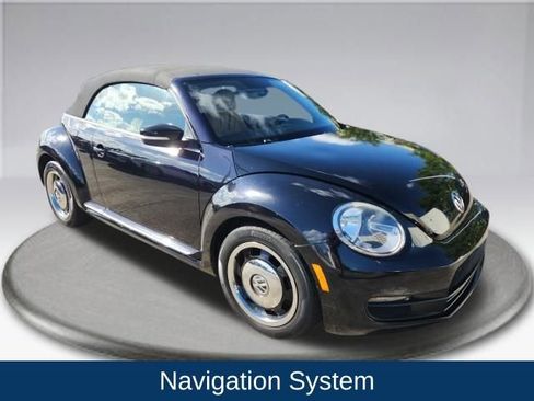 Used 2015 Volkswagen Beetle 1.8T image 2