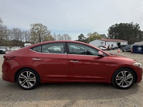Used 2017 Hyundai Elantra Limited w/ Limited Tech Package 04 image 5