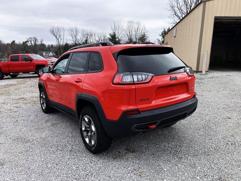 Used 2019 Jeep Cherokee Trailhawk image 4
