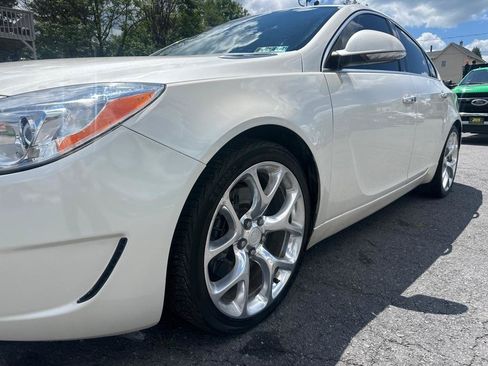 Used 2014 Buick Regal GS w/ Driver Confidence Package #1 AWD/4WD image 10