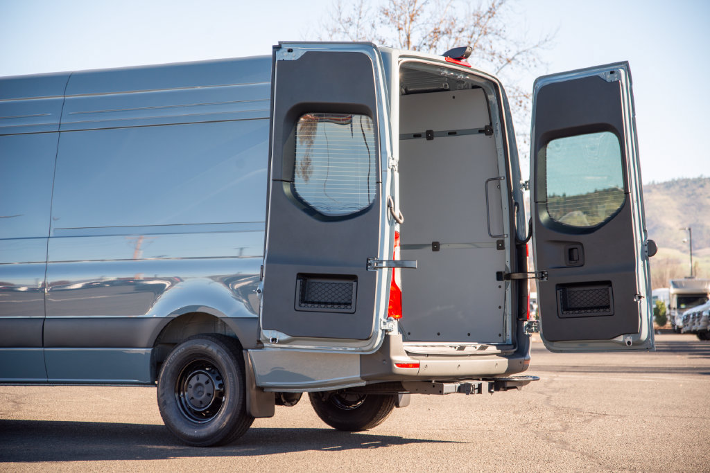 New 2026 Mercedes-Benz Sprinter 2500 image 10