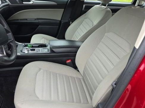 Used 2020 Ford Fusion S FWD image 6