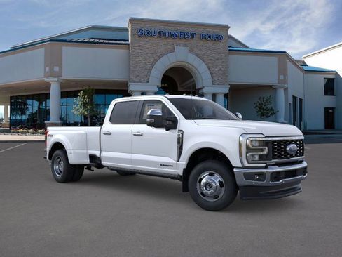 New 2026 Ford F350 King Ranch w/ Chrome Package image 7
