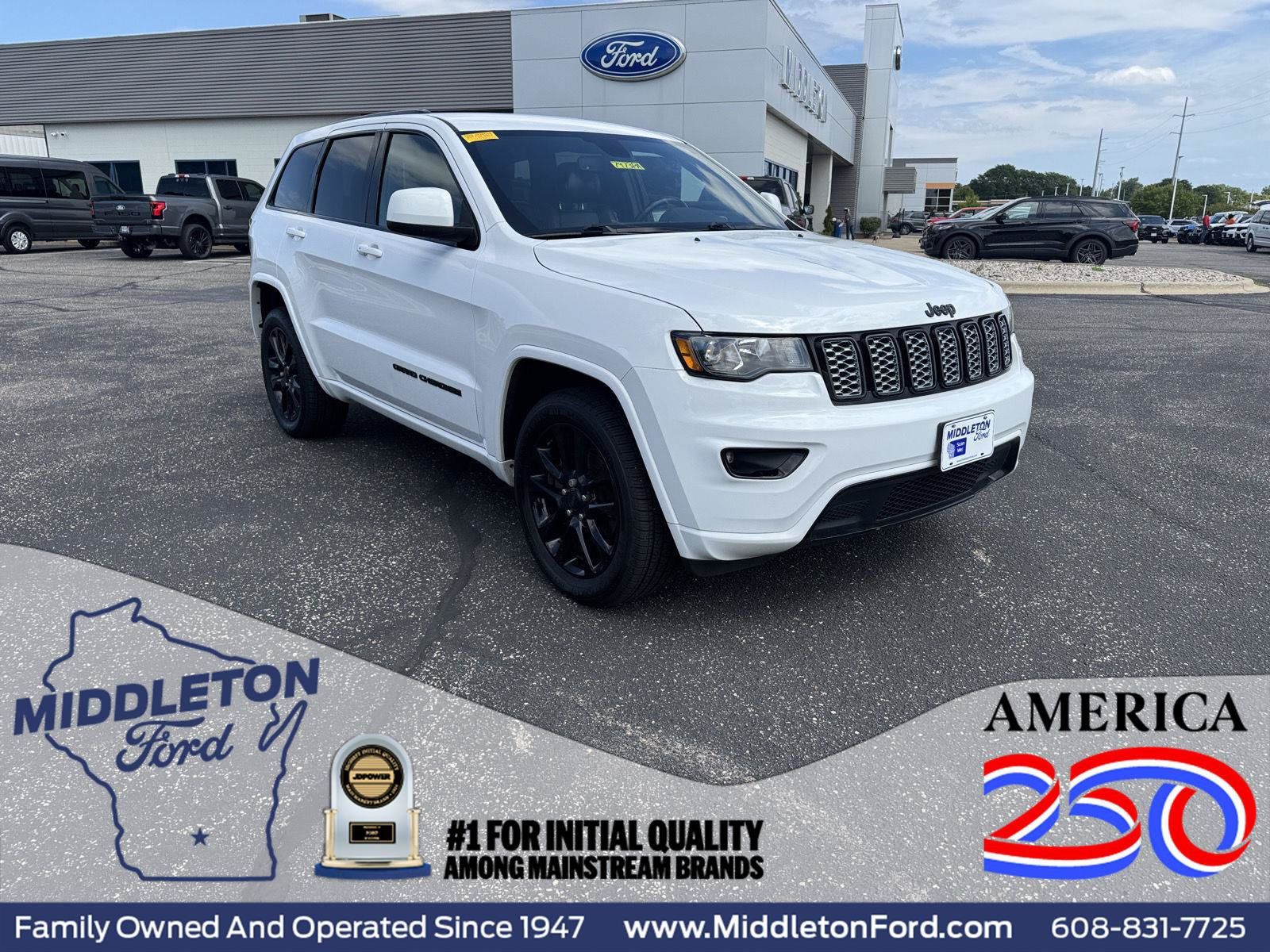 Used 2020 Jeep Grand Cherokee Altitude AWD/4WD image 1