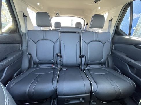 New 2025 Honda Pilot Elite image 14