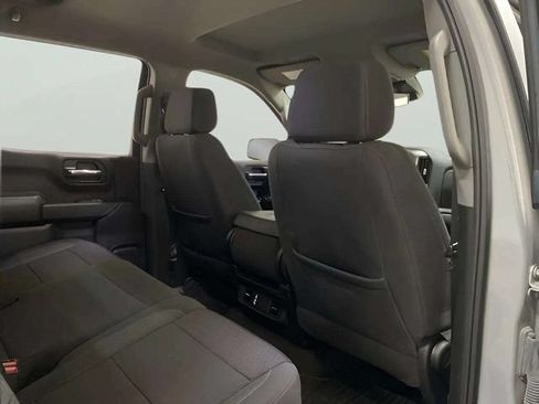 Used 2025 Chevrolet Silverado 1500 Custom Trail Boss w/ LPO, Dark Essentials Package AWD/4WD image 19