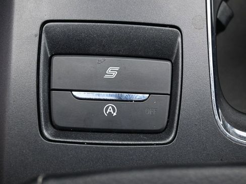 Used 2020 Ford Fusion SEL image 28