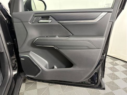 New 2026 GMC Acadia Elevation w/ Black Edition FWD image 12