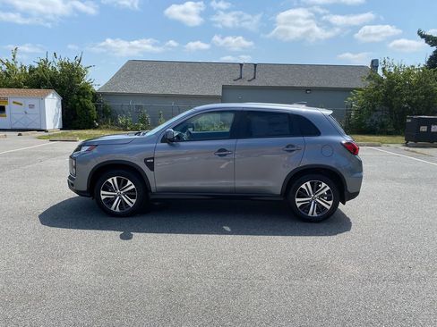 New 2025 Mitsubishi Outlander Sport ES image 9