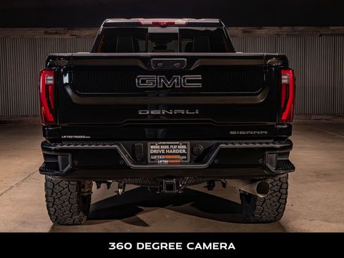 Used 2025 GMC Sierra 3500 Denali Ultimate image 8
