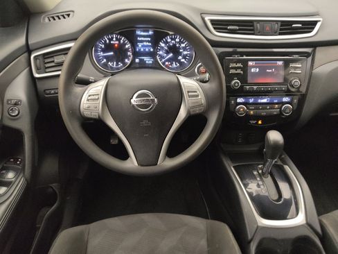 Used 2015 Nissan Rogue SV FWD image 22