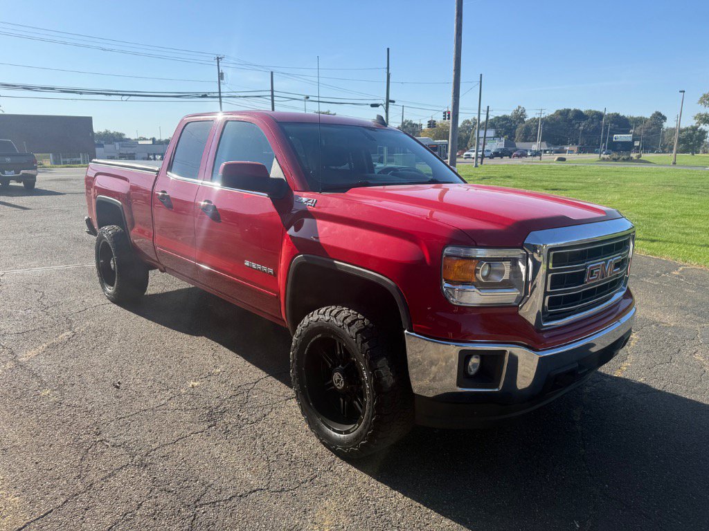 Used 2015 GMC Sierra 1500 SLE w/ SLE Value Package AWD/4WD image 7