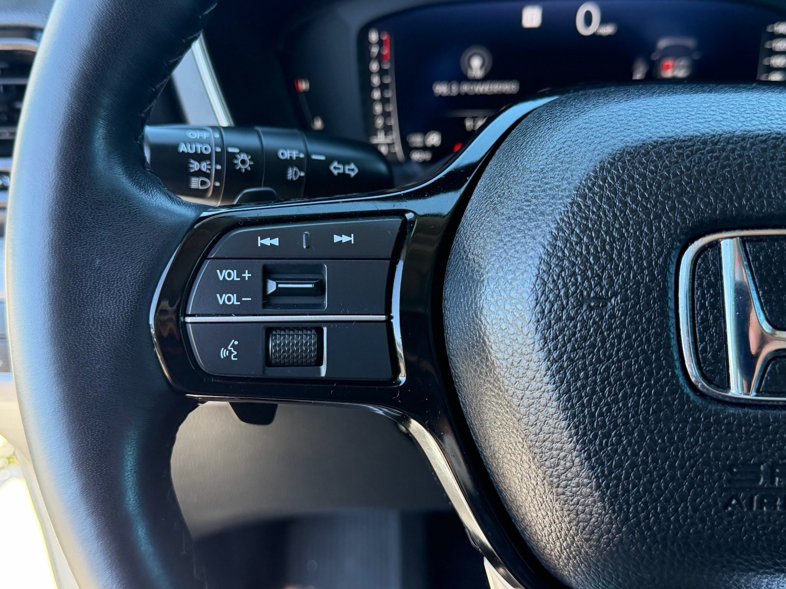 Certified 2023 Honda Pilot Elite image 38