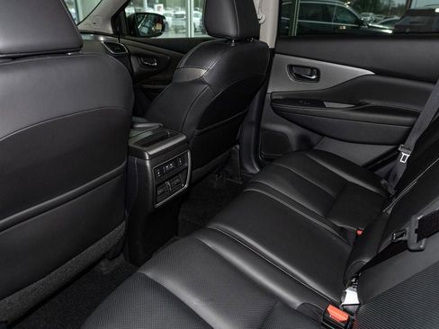 Used 2019 Nissan Murano SL AWD/4WD image 9