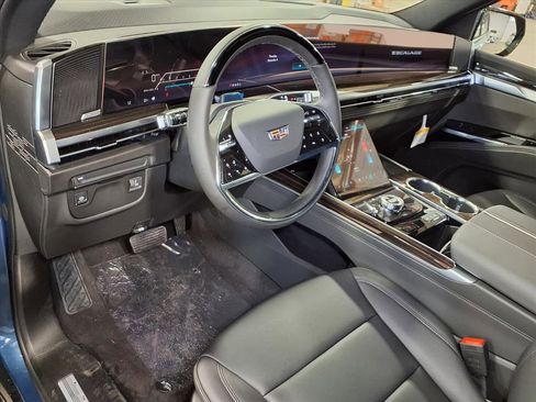 New 2026 Cadillac Escalade 2WD image 14