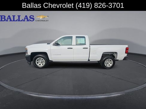 Certified 2018 Chevrolet Silverado 1500 W/T w/ Trailering Package image 5