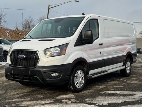 Used 2024 Ford Transit 250 Low Roof w/ Exterior Upgrade Package image 7