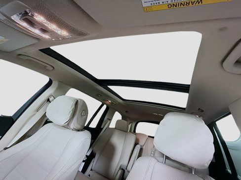 New 2026 Mercedes-Benz GLS 450 4MATIC image 15