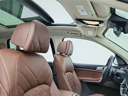 Used 2026 BMW X7 xDrive40i image 22