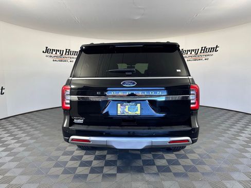 Used 2024 Ford Expedition Limited AWD/4WD image 7