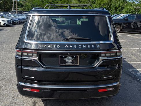 Used 2022 Jeep Grand Wagoneer Series II w/ Convenience Group III AWD/4WD image 8