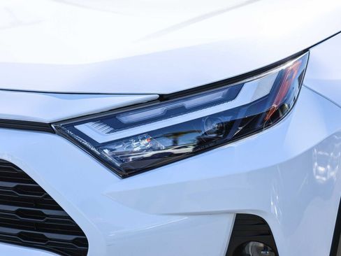 Certified 2025 Toyota RAV4 LE image 20