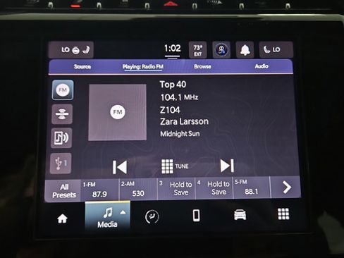 Used 2023 Jeep Grand Cherokee L Laredo AWD/4WD image 15