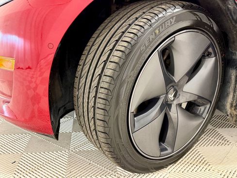 Used 2020 Tesla Model 3 Long Range image 20